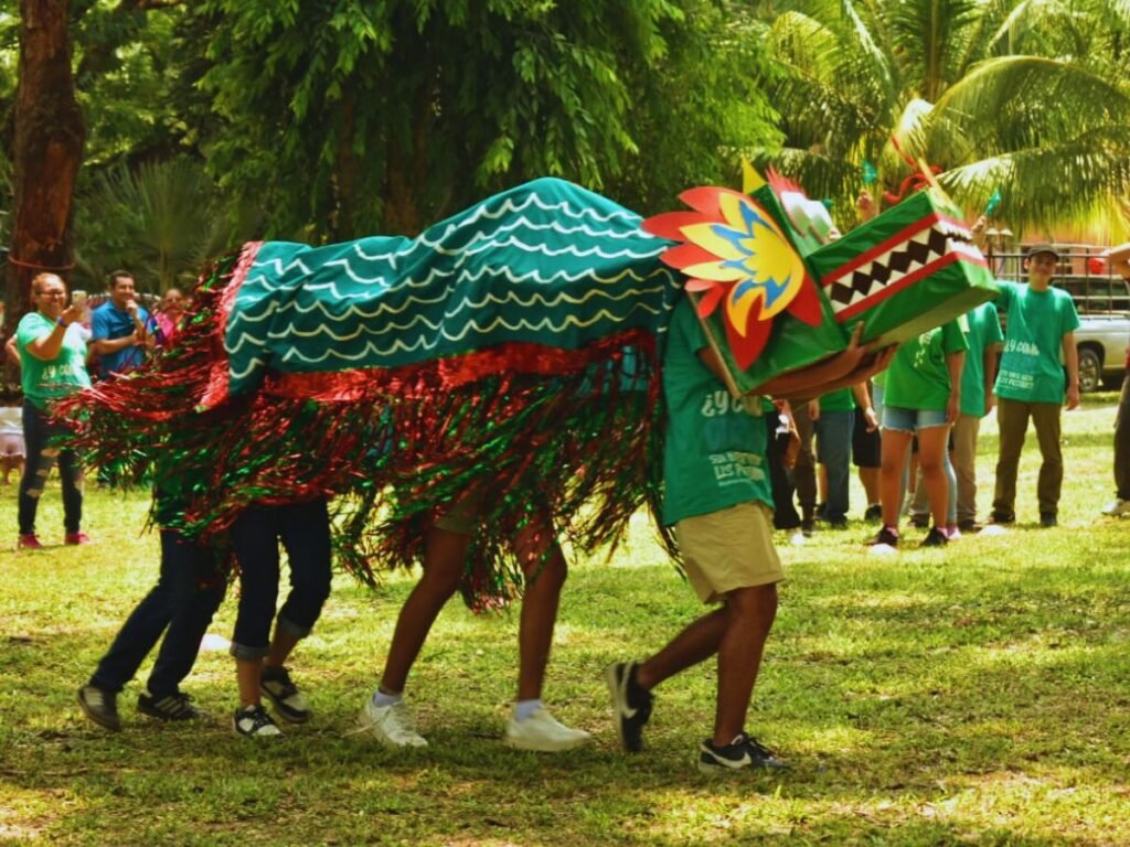 mascota iglesia picnic